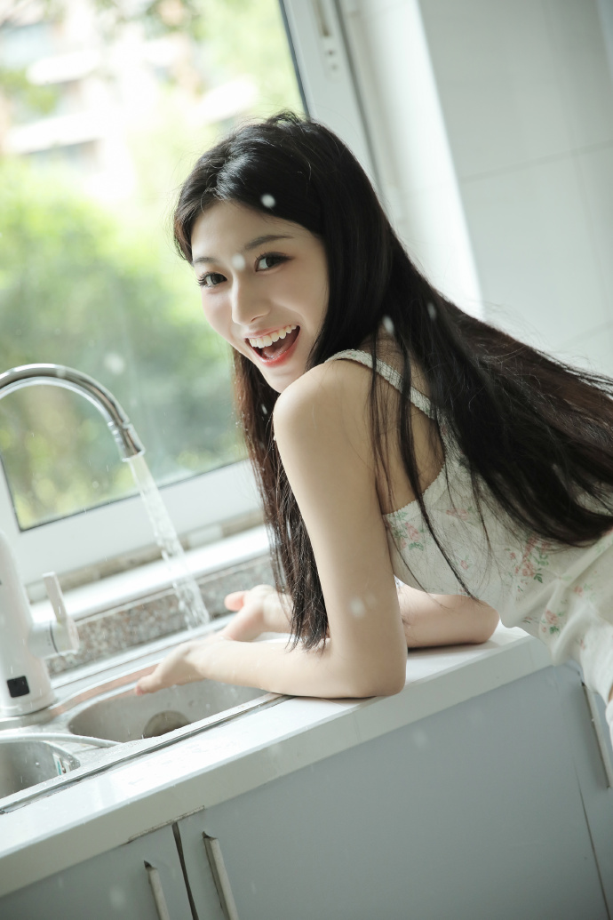 妻子的沉沦佟与嫣结局如何